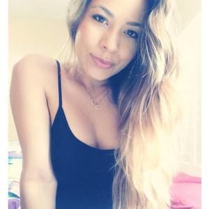 Meet your Posher, Cynthia