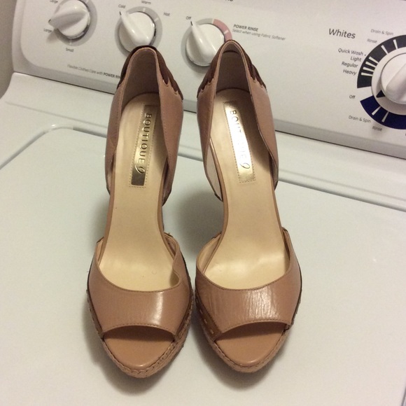 Boutique 9