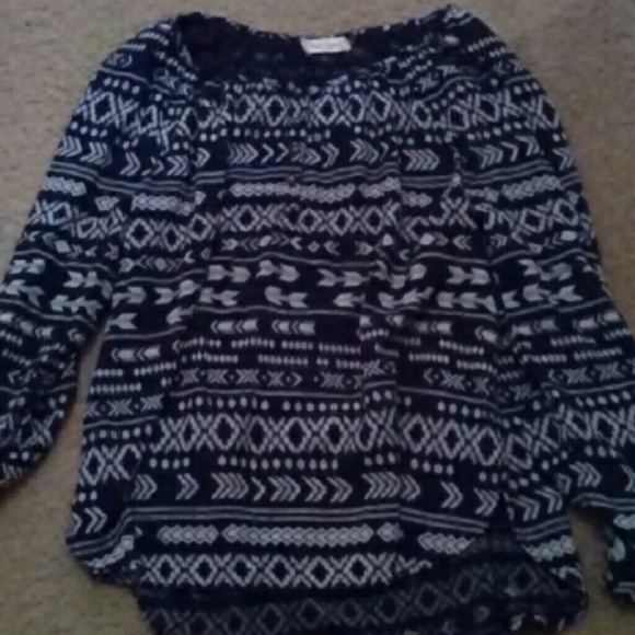 Long sleeve shirt