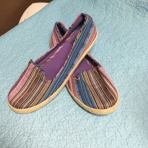 Colorful flats🌻