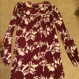 Wine and soft white floral BCBG dress. XS