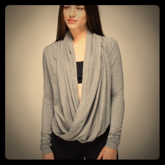 Light Grey Lululemon Iconic Wrap