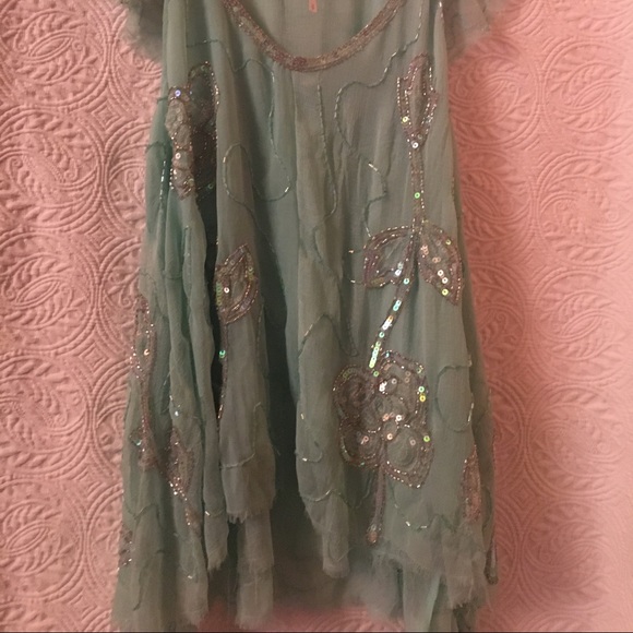 Sparkling Stunning Baby Blue Top - Picture 3 of 3