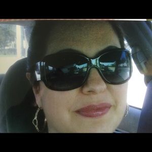 Meet your Posher, Anabel