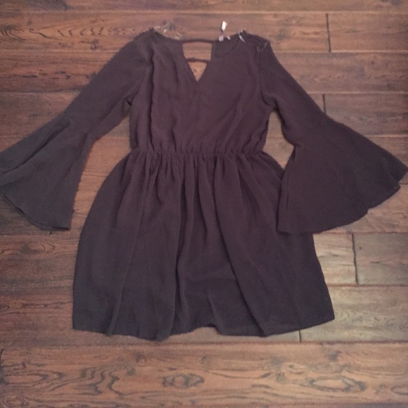 Paper Crane bell sleeve dress