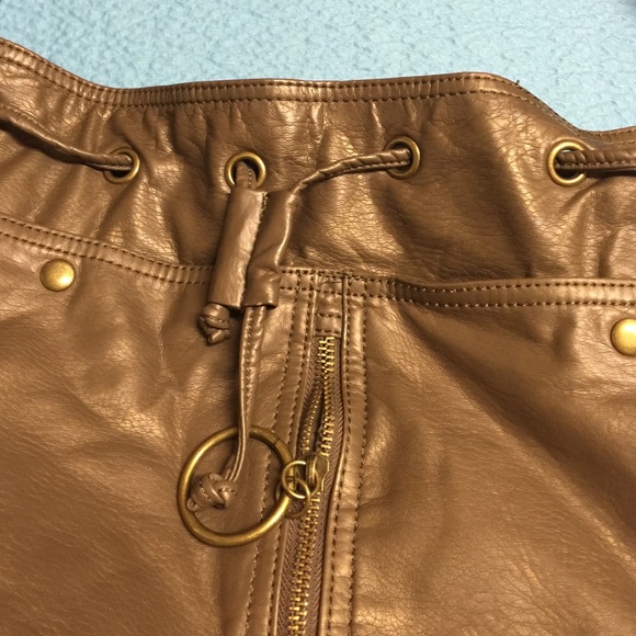 Bucket bag🌻 - Picture 2 of 3