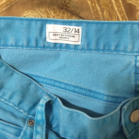 Sexy boyfriend shorts - Picture 3 of 4