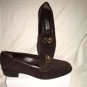 FERRAGAMO Brown Suede Buckle Loafers Sz 10.5