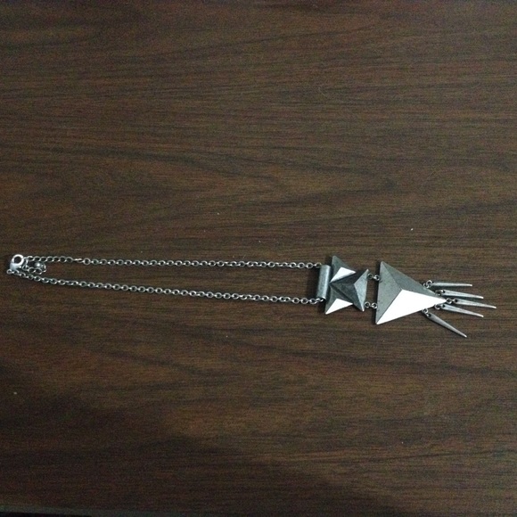Silver triangle spike necklace