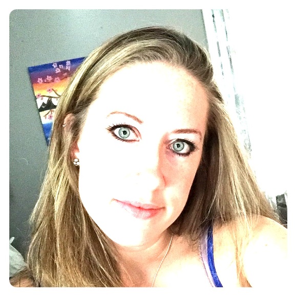 Meet your Posher, Mary - Picture 1 of 1