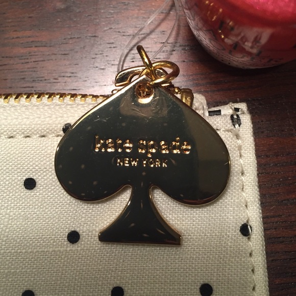 New Kate Spade zip pouch - Picture 4 of 4