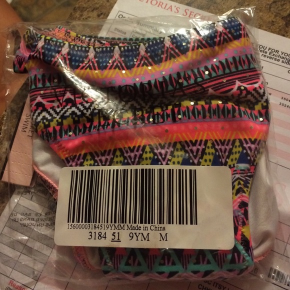 VS itsy NWT