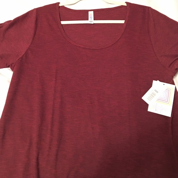 Lularoe Classic T Wine with micro black stripes 🦄