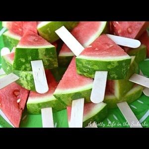 Meet your Posher, Denise