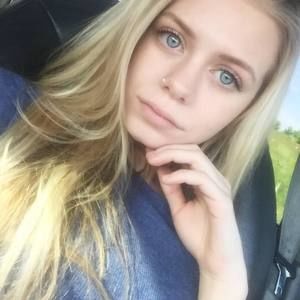 Meet your Posher, Bailey