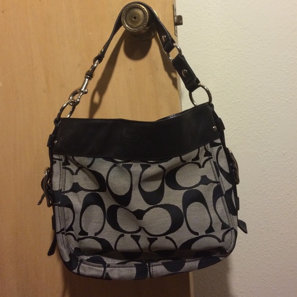 Coach Handbags - Coach purse