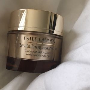 Estée Lauder Revitalizing Supreme Anti Aging Creme