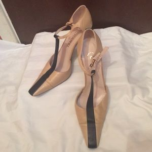 Chanel Finition Main T-strap Size 38.5