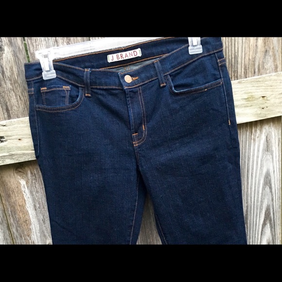 J Brand jeans. Size 31. Like new!! - Picture 3 of 4