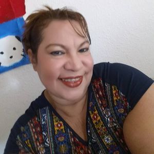 Meet your Posher, Yolanda