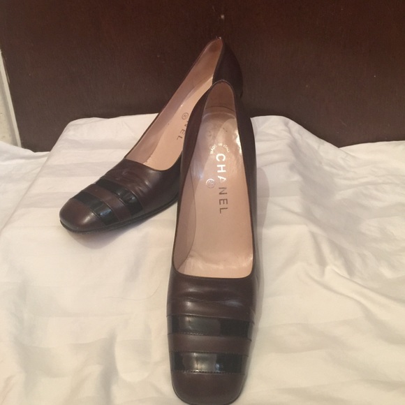 Chanel pumps