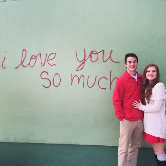 Meet your Posher, Julia - Picture 2 of 2