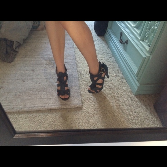 My Delicious Ivona Black Strappy Gladiator Heels 8