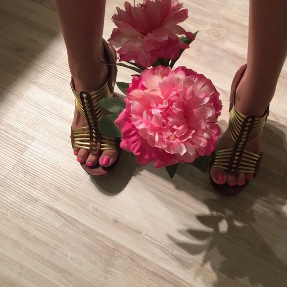 Steve Maddens wedge - Picture 3 of 4