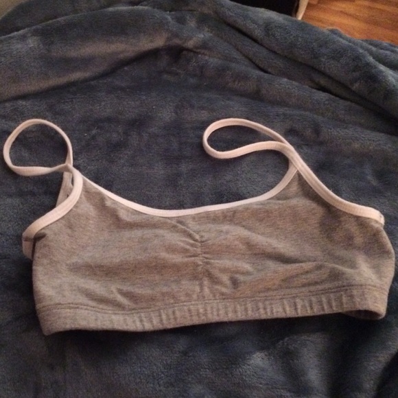 xs pink sports bra