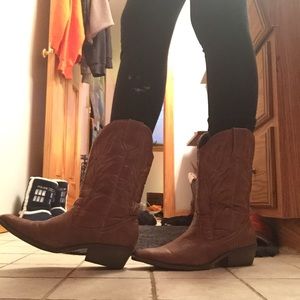 Heeled Cowgirl boots