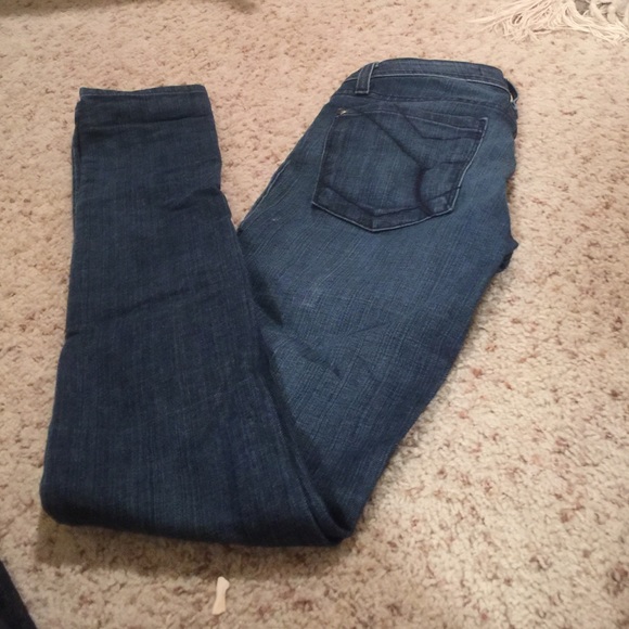 Proportion of Blu jeans - Picture 1 of 2