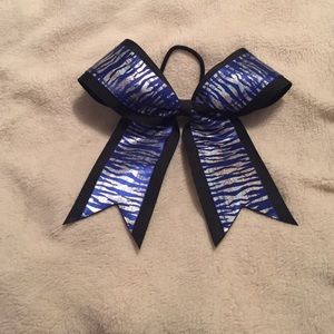 California Allstars cheerleading bow
