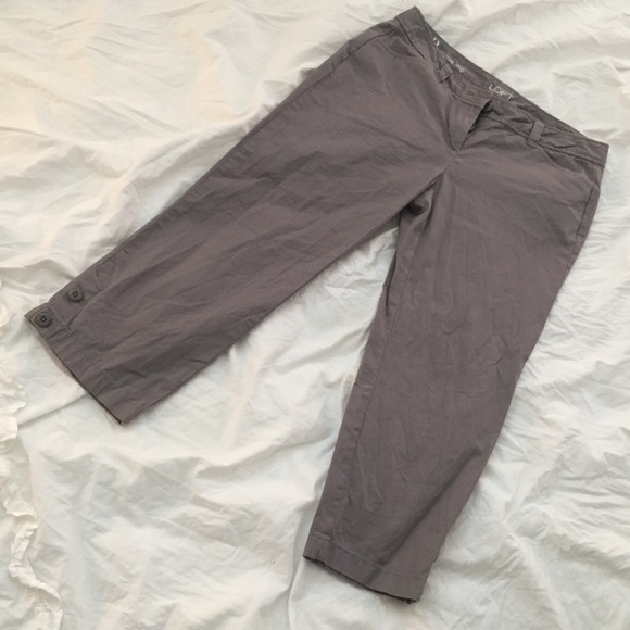 LOFT Casual Capris