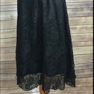 Lularoe Lola. Rose lace. Size medium.