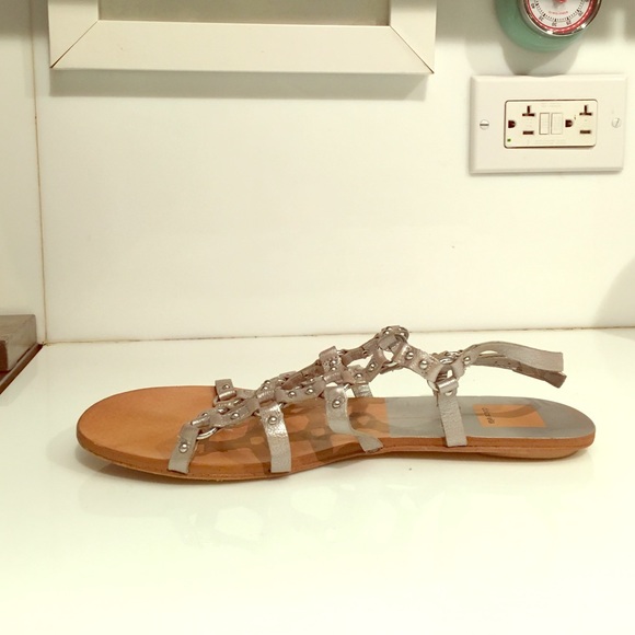 Dolce Vita - caged flat sandals - "draycen"