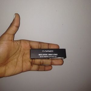 velvet teddy mac matte lipstick