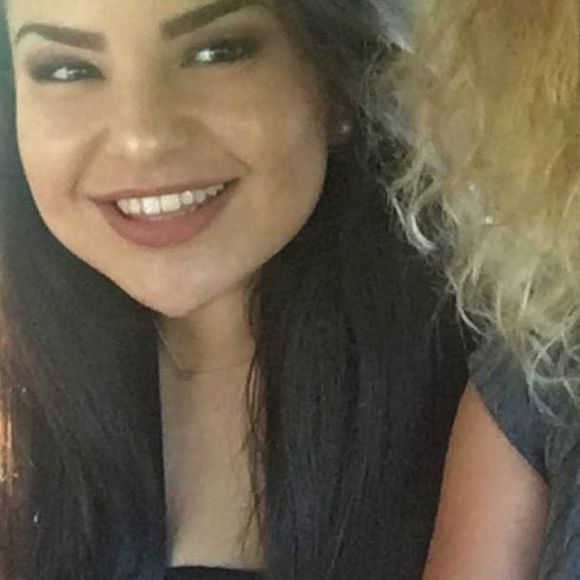 Meet your Posher, Destinee - Picture 1 of 1