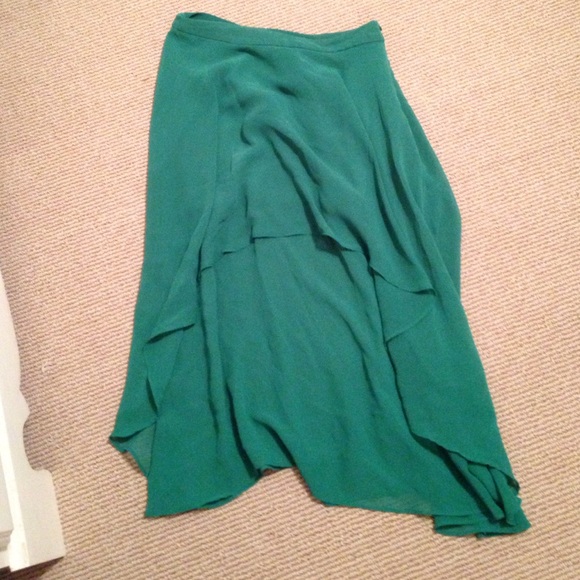 Jessica Simpson Dresses & Skirts - NWOT hilo green skirt
