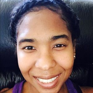 Meet your Posher, Shontae