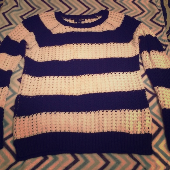 Black and white sweater