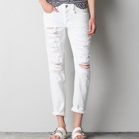 american eagle white capris