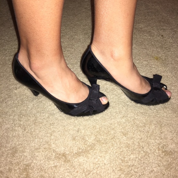 Antonio Melani black heels size 6 - Picture 3 of 3