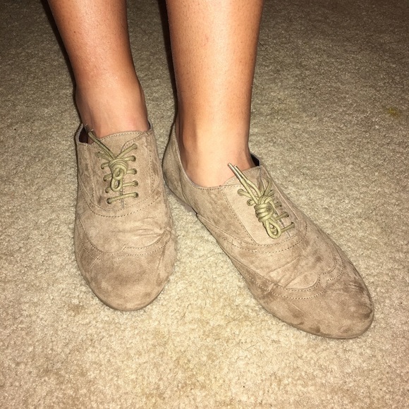 Forever 21 loafers size 6 - Picture 2 of 3