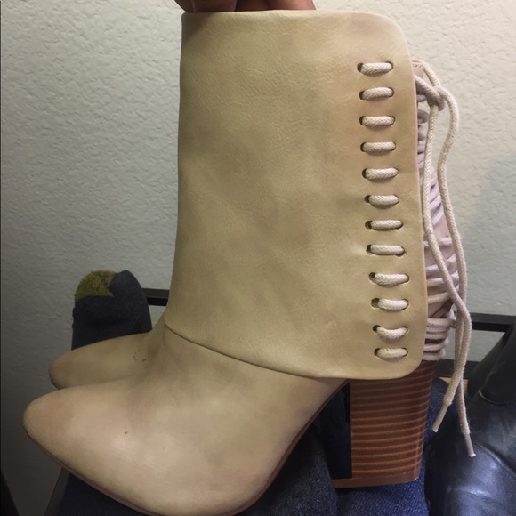 Tan Booties😍😍 - Picture 2 of 6