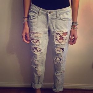 Carmar Boyfriend Jeans with Lace