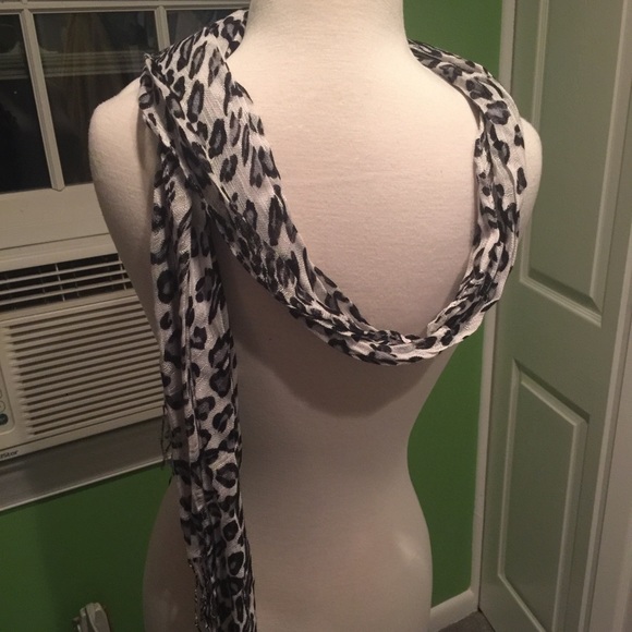 ALL 3 FOR 5$ colorful leapord print scarves - Picture 1 of 3