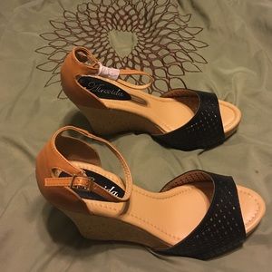 Tan Black Wedges Never Worn