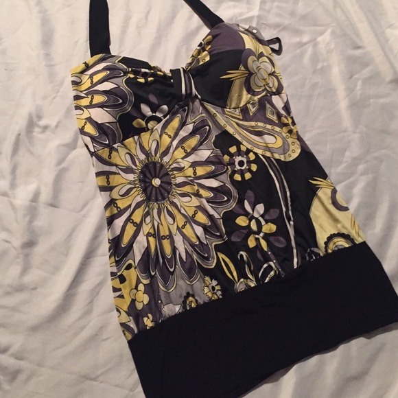 Fancy Patterned Halter Top - image 2