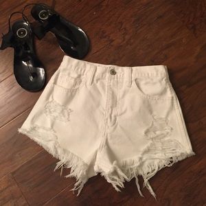 High waisted hollister white shorts