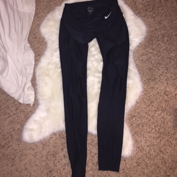 Nike black leggings